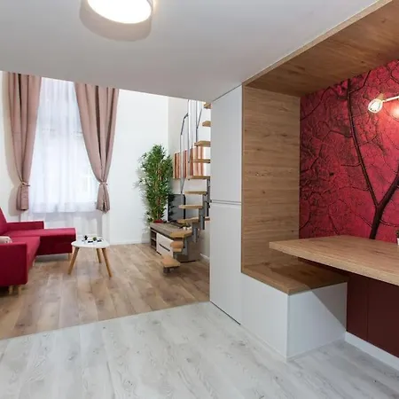 Downtown Serenity - Geraldine Apartment